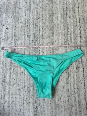 Victoria's Secret Seafoam Green Low Rise Cheeky Bottom